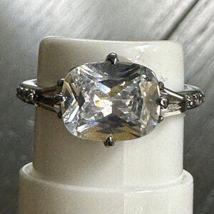 GRAND NEW Diamond Cubic Zirconia Size 7 RBP8246 Modern Deco STUNNING